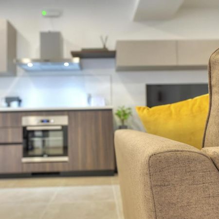 Gzira Brand New And Tastefully Furnished 2 Bedroom Apartment Ddif1-2 מראה חיצוני תמונה