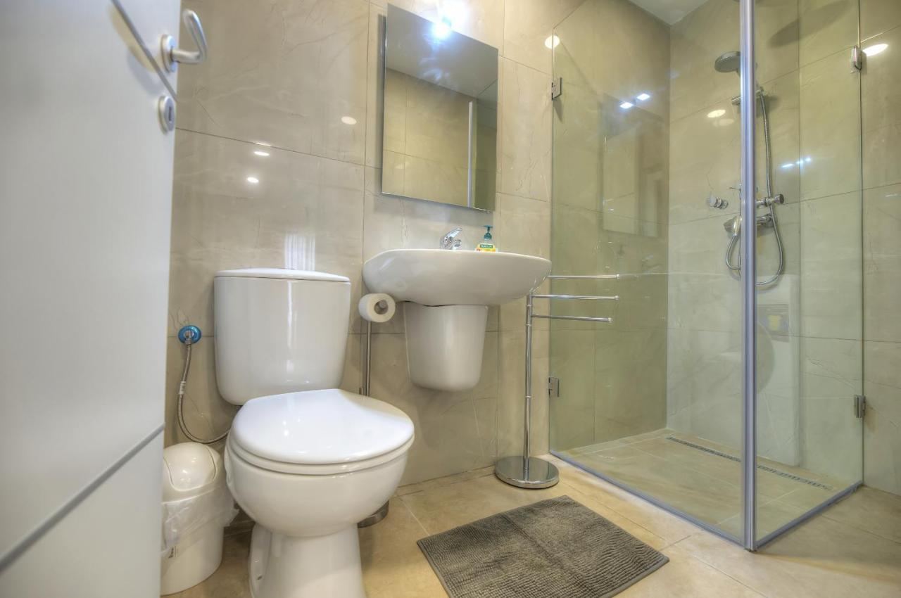 Gzira Brand New And Tastefully Furnished 2 Bedroom Apartment Ddif1-2 מראה חיצוני תמונה