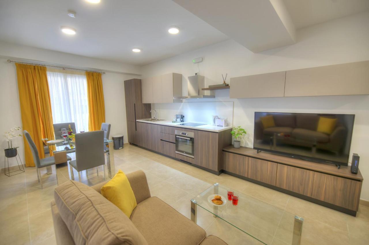 Gzira Brand New And Tastefully Furnished 2 Bedroom Apartment Ddif1-2 מראה חיצוני תמונה