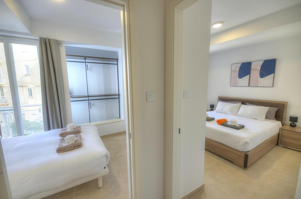 Gzira Brand New And Tastefully Furnished 2 Bedroom Apartment Ddif1-2 מראה חיצוני תמונה